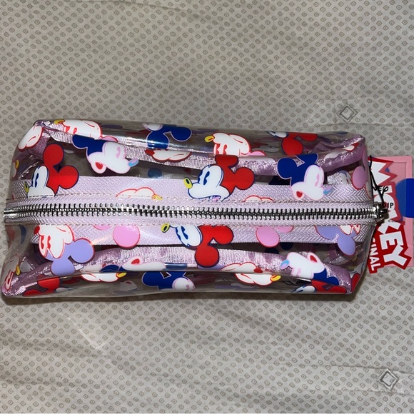 Skinnydip X Disney Mickey Face Makeup Bag - Picture 4 of 5